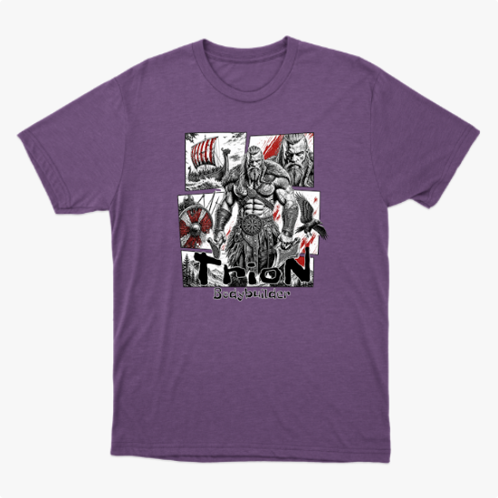 Camiseta com estampa frontal de guerreiro musculoso em quadrantes, com navio, homem barbudo, escudo e machado ao fundo, com texto inferior "Thron Bodybuilder".