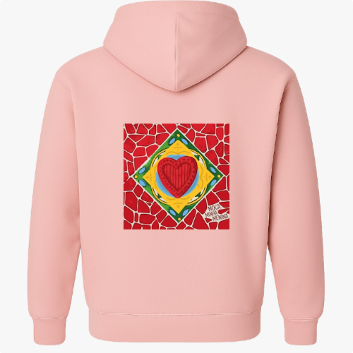 Moletom com estampa frontal de gaiola vazia estilizada e estampa traseira de coração vibrante em fundo de mosaico vermelho, assinado no canto.