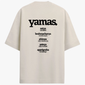 Camiseta com estampa frontal de "aparigraha. desapego" e estampa traseira de "yamas." seguida de palavras como "satya" e seus significados em lista vertical.