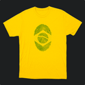 Camiseta com estampa frontal de uma digital estilizada formando a bandeira do Brasil, integrando as listras curvas em tons contrastantes.