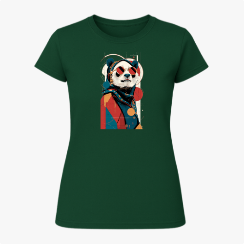 Camiseta com estampa frontal de panda estilizado usando óculos escuros, lenço e traje moderno, inserido em um design geométrico abstrato.