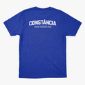 Camiseta com estampa frontal de "Iron Discipline" e design de montanhas, e estampa traseira de "CONSTÂNCIA Iron Discipline" em letras destacadas.