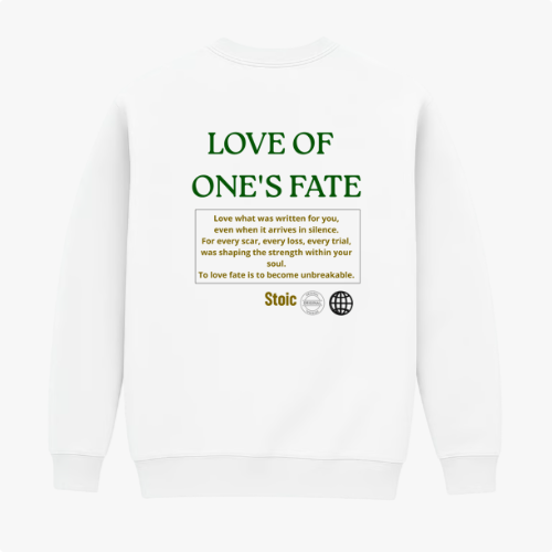 Moletom com estampa traseira de palavras "LOVE OF ONE'S FATE" em destaque, acompanhadas por um texto refletindo sobre aceitação e força interior.