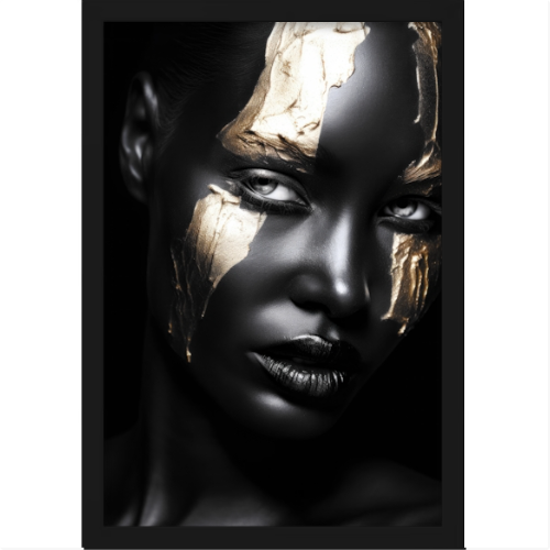 Quadro com estampa frontal de rosto feminino estilizado decorado com elementos dourados sob efeito de contraste marcante, destacando detalhes faciais.