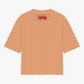 Camiseta com estampa traseira de texto "infinity game organization" em estilo moderno, com destaque para a palavra "infinity" em um design distinto.