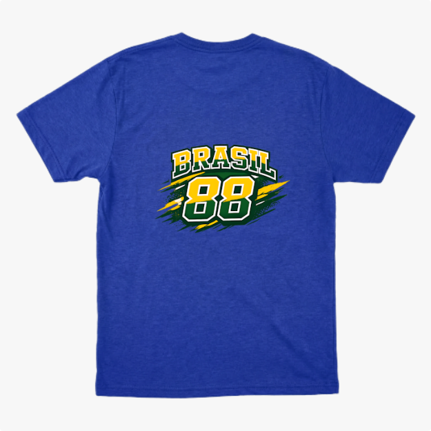 Camiseta com estampa frontal de "Rawbeat 88" em estilo gráfico dinâmico e estampa traseira de "Brasil 88" com design arrojado e número destacado.