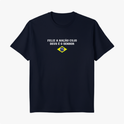 Camiseta com estampa frontal de texto "Feliz a nação cujo Deus é o Senhor" acima de um símbolo nacional e estampa traseira de "Salmos 33 12".