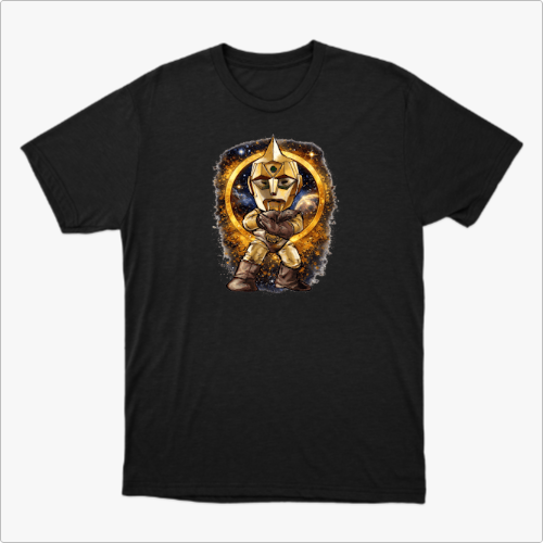 Camiseta com estampa frontal de robô guerreiro com escudo e espada, em pose de combate, cercado por um círculo flamejante em um fundo galáctico.