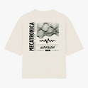 Camiseta com estampa frontal de logotipo do Instituto Federal e texto de localização e estampa traseira de elementos tecnológicos e a palavra "Mecatrônica".