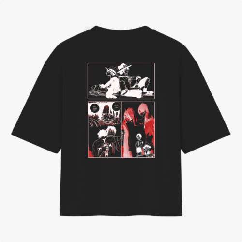 Camiseta com estampa frontal de personagem em posição dinâmica com texto em estilo japonês, e estampa traseira de quadrinhos com cenas e personagens em contraste.