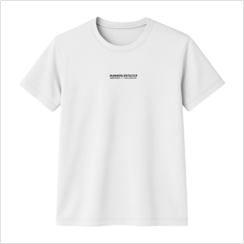 Camiseta com estampa frontal de texto em duas linhas, destacando as palavras "RUNNERS KNOWLEDGE", com design clean e minimalista.