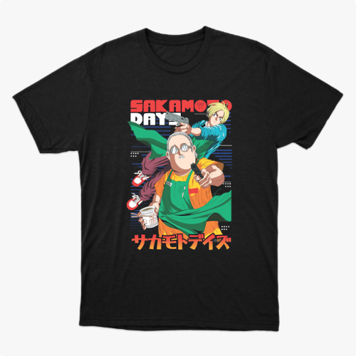Camiseta com estampa frontal de dois personagens em estilo anime, um segurando café e outro apontando, com texto em japonês e inglês acima e abaixo.