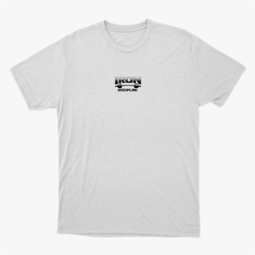 Camiseta com estampa frontal de texto com o design "Iron Discipline" em estilo gráfico robusto e moderno, destacando linhas fortes e elementos industriais.