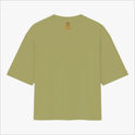 Camiseta com estampa frontal de texto "Forró é patrimônio" e estampa traseira com pequeno logotipo circular acima de texto menor centralizado.