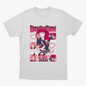 Camiseta com estampa frontal de personagens de anime em poses dinâmicas, cercados por quadrados com retratos menores e textos estilizados japoneses.