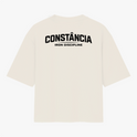 Camiseta com estampa frontal de "IRON DISCIPLINE" com design gráfico e estampa traseira de "CONSTÂNCIA IRON DISCIPLINE" em fonte destacada e marcante.