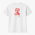 Camiseta com estampa frontal de texto estilizado "No Mercy Club" gotejante e estampa traseira de uma cobra em posição de ataque, envolta em círculo gotejante.