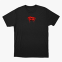 Camiseta com estampa frontal de "No Mercy Club" estilizado e estampa traseira de cobra com detalhes tribais e efeito gráfico de tinta escorrendo.
