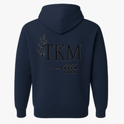 Moletom com estampa frontal de texto estilizado "GRK" com um arco e flecha e estampa traseira de "TKM" acompanhada de um ramo de folhas e flecha.
