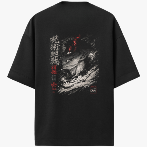 Camiseta com estampa frontal de silhueta intrigante de personagem e estampa traseira de personagem em destaque com detalhes chamativos e caracteres.