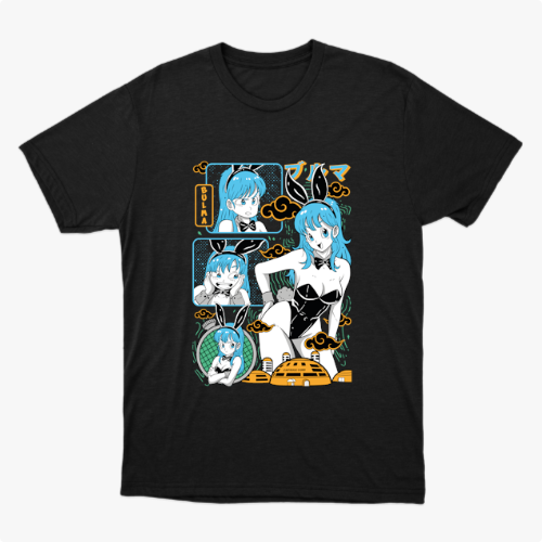 Camiseta com estampa frontal de personagem em estilo quadrinhos, mostrando várias expressões e poses, com elementos gráficos ao redor.