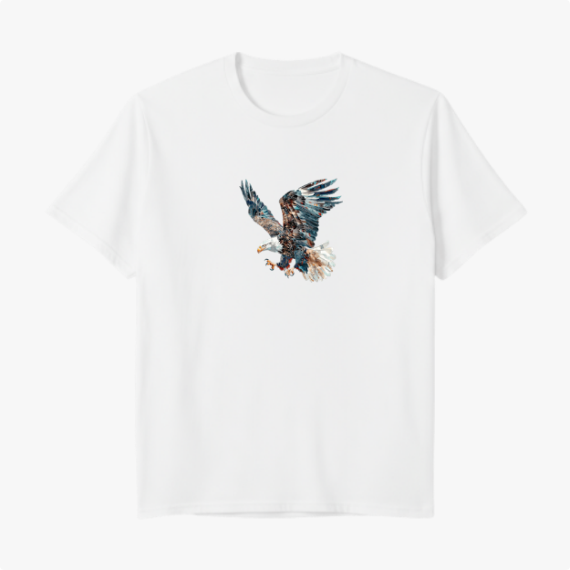 Camiseta com estampa frontal de águia em voo, capturando detalhes nas asas abertas e penas texturizadas, expressando movimento e precisão.