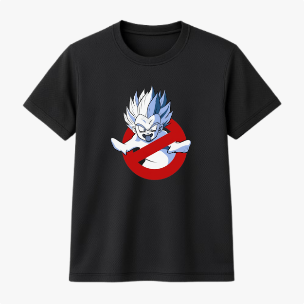 Camiseta com estampa frontal de um personagem em pose dinâmica, com cabelo espetado e expressão determinada, sobreposto ao símbolo de proibição circular.