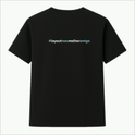 Camiseta com estampa frontal de "#Comunidade do Renatinho" e estampa traseira de "#layoutmeumelhoramigo".