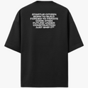 Camiseta com estampa frontal de "Just Ship It" e estampa traseira com frases "Startup Citizen, Born to Build, Forced to Iterate, Code: 1173211, Future Under Construction, Just Ship It".