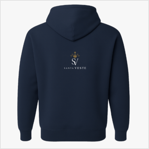Moletom com estampa frontal de elementos religiosos incluindo um ostensório, coroa de espinhos, cruz e Nossa Senhora, e estampa traseira de logotipo com coroa.