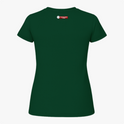 Camiseta com estampa frontal de gato com chapéu de mago, lendo um livro cercado por cristais e névoa; estampa traseira com pequeno logotipo textual.