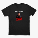 Camiseta com estampa frontal de personagem masculino estilizado usando jaqueta e texto "Just A Guy Who Loves Anime" em destaque.