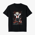Camiseta com estampa frontal de uma figura estilizada com cabelo curto e expressão confiante, rodeada de elementos gráficos em linhas diagonais e formas abstratas.
