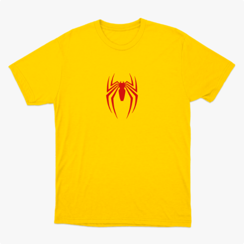 Camiseta com estampa frontal de aranha estilizada de linhas finas e estampa traseira de rosto delineado com texto e referências icônicas.