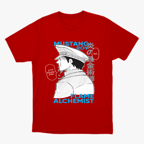 Camiseta com estampa frontal de personagem estilo mangá em perfil, com chapéu militar, acompanhada de textos como "Mustang Roy" e "Flame Alchemist".