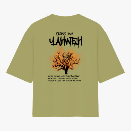 Camiseta com estampa frontal de texto estilizado "Vigia" e estampa traseira de árvore em chamas com inscrições "Exodus 3:14 Yahweh" e texto explicativo.