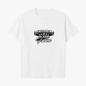 Camiseta com estampa frontal de texto estilizado "RAWBEAT IS THE Future" cercado por estrelas e linhas curvas, em um design moderno e impactante.