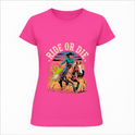 Camiseta com estampa frontal de cowboy montado em cavalo, fundo de pôr do sol com chamas verdes e a frase "Ride or Die" em destaque.