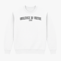 Moletom com estampa frontal de "Violence is Virtue Legio" em texto e estampa traseira de crânio perfurado por espada, texto circundante "Violence is Virtue Legio".