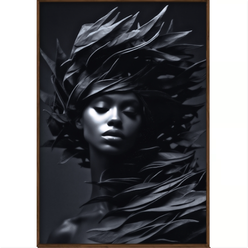Quadro com estampa frontal de retrato artístico de uma mulher, em estilo monocromático, adornada com folhas estilizadas ao redor da cabeça e ombros.