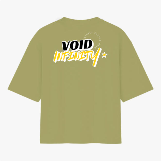 Camiseta com estampa traseira de "VOID INFINITY" em fonte estilizada, acompanhada de pequeno texto circular "STREET RACING CLUB" e uma estrela ao lado.