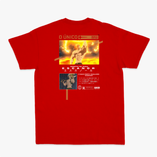 Camiseta com estampa frontal de guerreiro musculoso segurando uma arma sobre fundo circular e estampa traseira de personagem em pose poderosa com texto.
