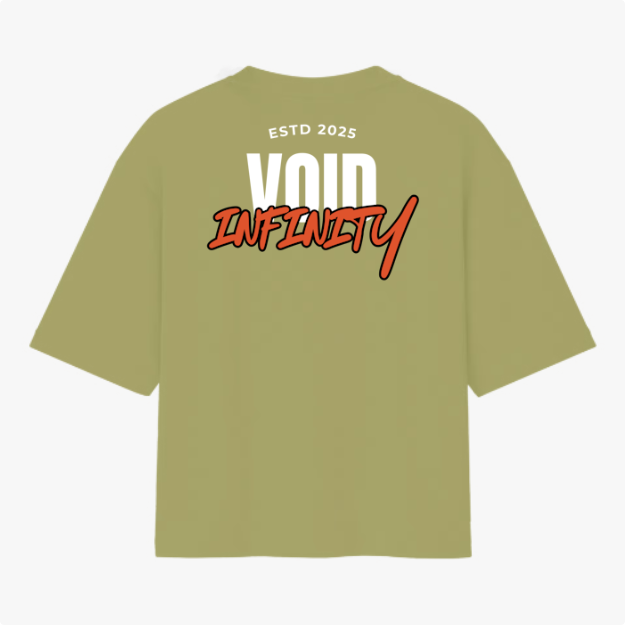 Camiseta com estampa traseira de "ESTD 2025 VOID INFINITY" em tipografia marcante, combinando estilos modernos com um toque ousado.