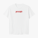 Camiseta com estampa frontal de texto estilizado "presságio" em fonte gótica e estampa traseira de círculo com inscrição "Maffie Records" em estilo artístico.