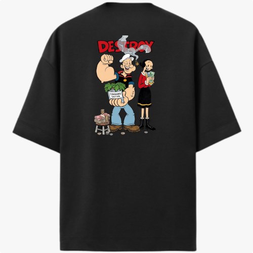 Camiseta com estampa frontal de texto "DESTROY" em fonte destacada e estampa traseira de personagens caricatos segurando potes de ervas e sal, com texto.