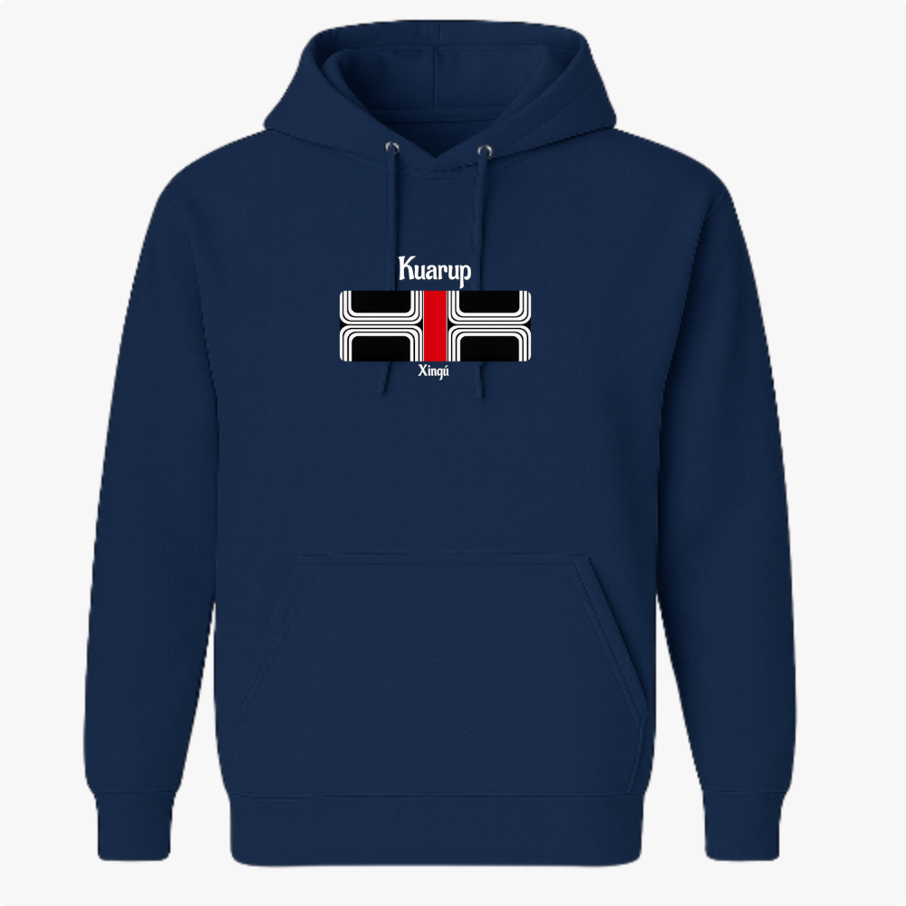 Moletom com estampa frontal de design retangular estilizado com linhas curvas brancas, uma faixa central vertical vermelha e textos "Kuarup" e "Xingu".