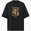 Camiseta com estampa frontal de uma imagem detalhada de Maria, Mãe de Jesus, acompanhada da frase inspiradora sobre proteção e fé.
