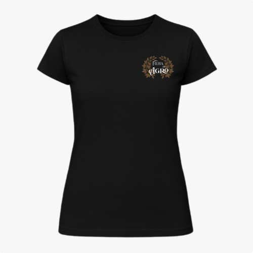Camiseta com estampa frontal de "Filha do Agro" rodeada por folhas douradas e estampa traseira similar com o texto adicional "O campo é meu lugar".