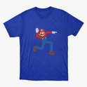 Camiseta com estampa frontal de um personagem icônico de macacão levantando uma mão aberta e apontando na outra direção, em posição alegre e animada.