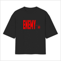 Camiseta com estampa frontal de "ENEMY LONDON 2025" em letras grandes e arrojadas.
